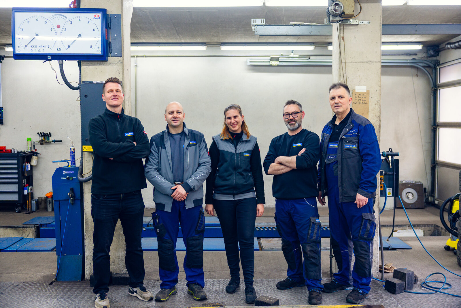 Das Team der Filiale Oberschleißheim in der Halle